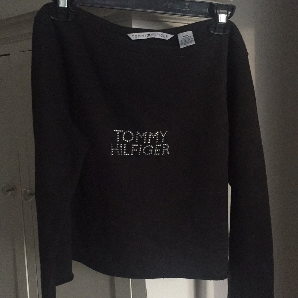 Tommy Hilfiger woman’s crew neck sweater